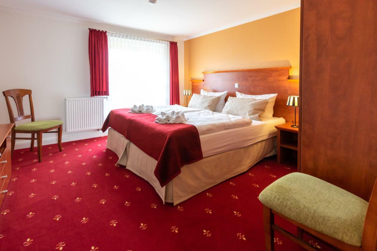 Pension Und Restaurant Gutshaus Kaltenhof Экстерьер фото