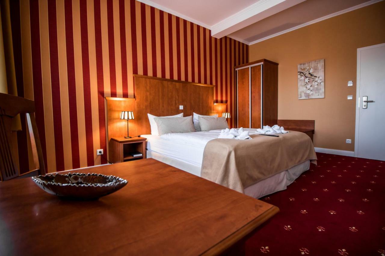 Pension Und Restaurant Gutshaus Kaltenhof Экстерьер фото